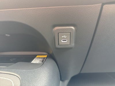 2025 Toyota Corolla Hatchback SE