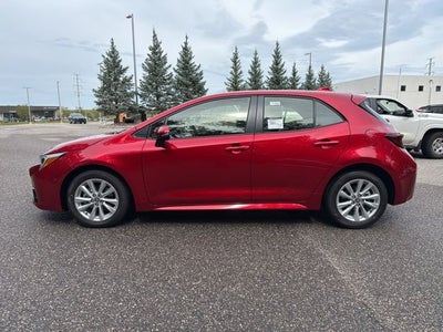 2025 Toyota Corolla Hatchback SE