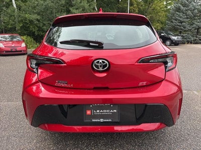 2025 Toyota Corolla Hatchback SE