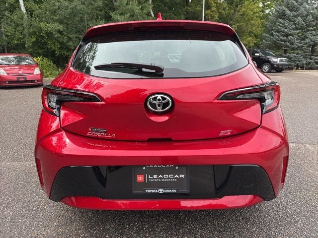 2025 Toyota Corolla Hatchback SE