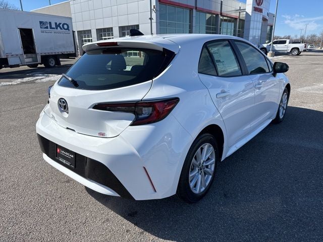 2026 Toyota Corolla Hatchback SE