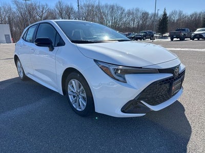 2026 Toyota Corolla Hatchback SE