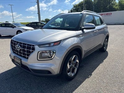 2023 Hyundai Venue SEL