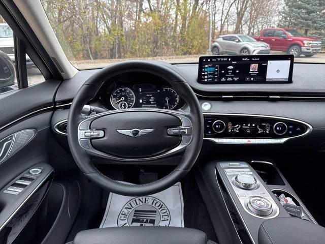 2025 Genesis GV70 2.5T