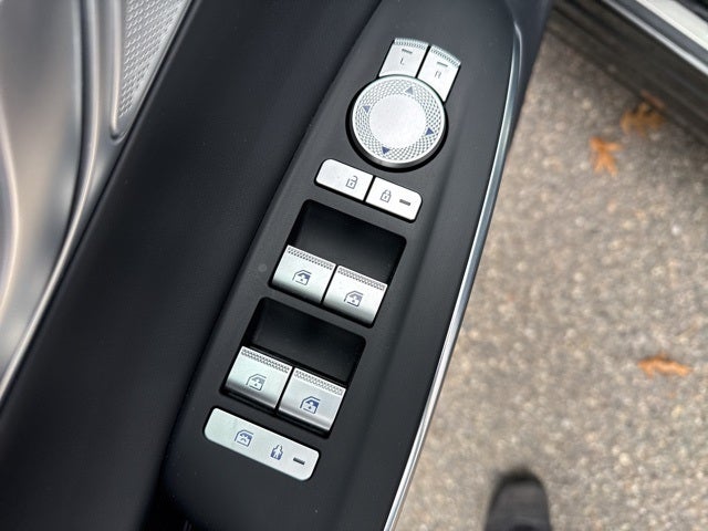 2025 Genesis GV70 2.5T